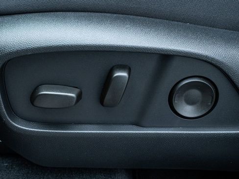 New 2026 Chevrolet Equinox ACTIV w/ Convenience Package III image 22