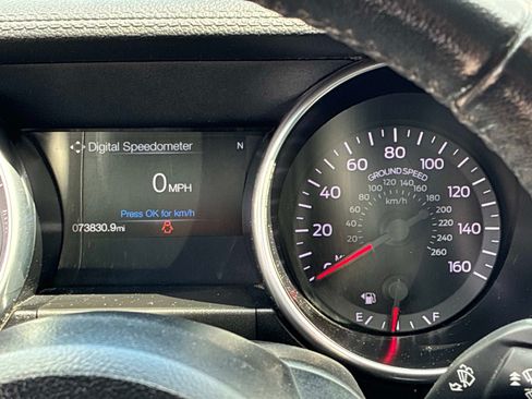 Used 2019 Ford Mustang Coupe RWD image 24