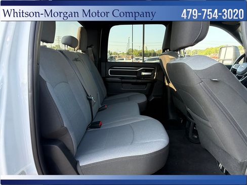 Used 2024 RAM 2500 Big Horn AWD/4WD image 32