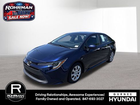 Used 2024 Toyota Corolla LE FWD image 1