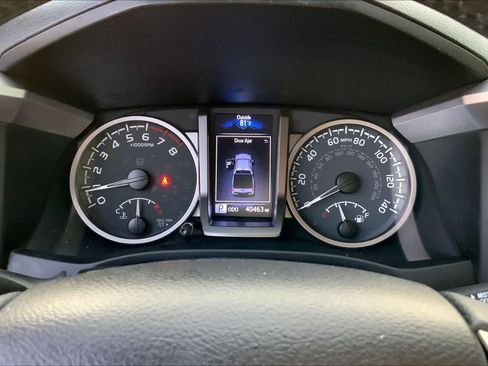Used 2023 Toyota Tacoma SR5 RWD image 25