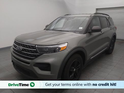 Used 2020 Ford Explorer XLT RWD image 1