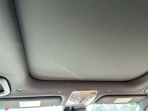 New 2026 Genesis GV70 2.5T Advanced image 24