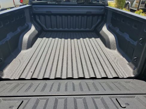 New 2026 Chevrolet Colorado W/T w/ WT Custom Package AWD/4WD image 9