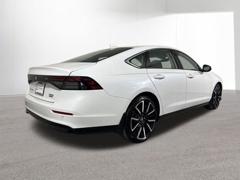 Used 2025 Honda Accord Touring image 35