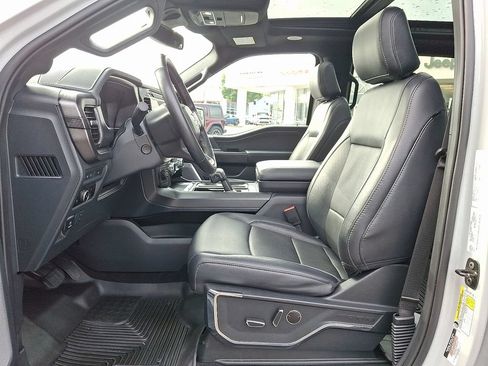 Used 2024 Ford F150 Lariat w/ Equipment Group 502A High AWD/4WD image 14