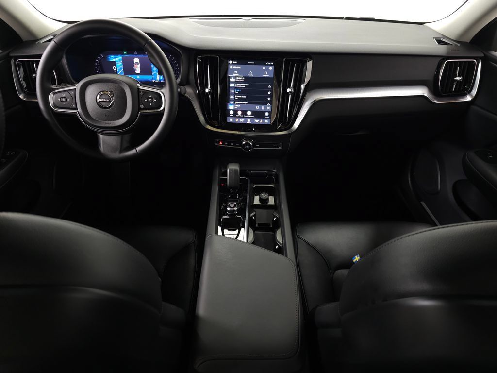 Certified 2025 Volvo S60 B5 Core w/ Climate Package AWD/4WD image 12