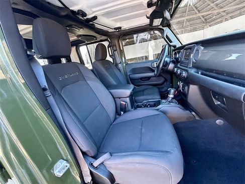 Used 2021 Jeep Gladiator Overland w/ Safety Group image 32
