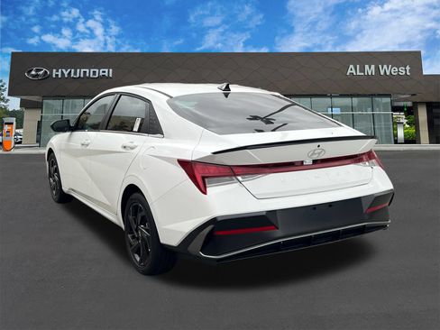 Certified 2026 Hyundai Elantra SEL Sport Premium FWD image 7