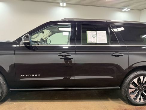 Used 2025 Ford Expedition Max Platinum w/ Driver's Package AWD/4WD image 37