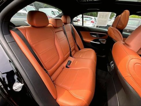 Used 2023 Mercedes-Benz C 300 4MATIC Sedan image 16
