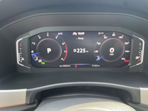 Certified 2023 Volkswagen Atlas SE FWD image 25