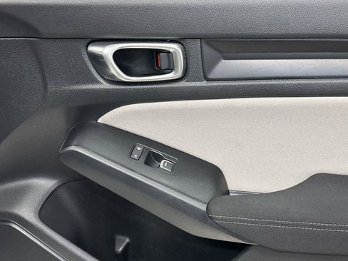 Used 2023 Honda Civic LX image 37