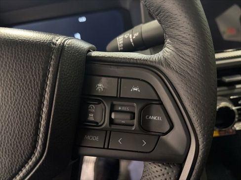 Used 2025 Toyota Tacoma TRD Pro image 38