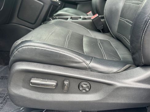 Used 2022 Honda CR-V EX-L image 13