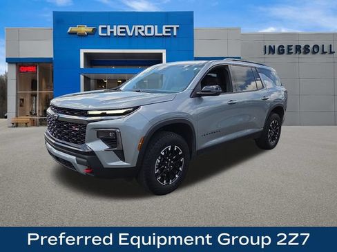 Used 2026 Chevrolet Traverse Z71 AWD/4WD image 3