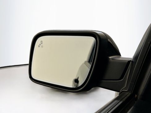 Used 2017 Ford Explorer Sport image 16