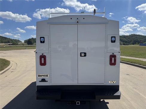 New 2026 Ford E-350 and Econoline 350 Super Duty w/ Power Equipment Group RWD image 3