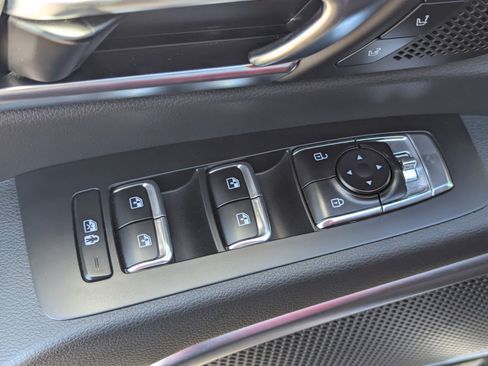 Certified 2025 Kia Telluride SX X-Line image 22