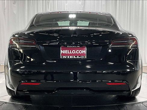 Used 2023 Tesla Model S image 9