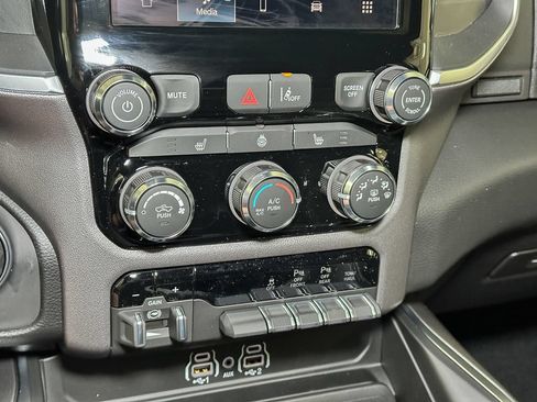 New 2026 RAM 1500 Big Horn AWD/4WD image 28
