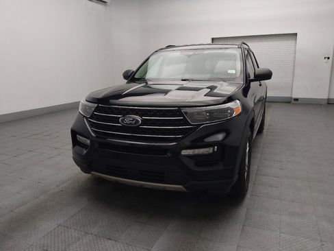 Used 2021 Ford Explorer XLT w/ Equipment Group 202A RWD image 15