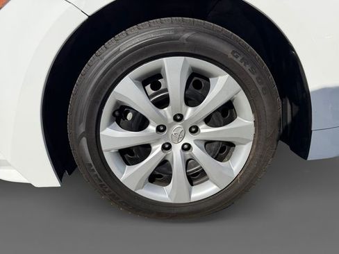 Certified 2024 Toyota Corolla LE image 12