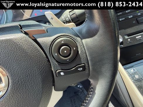 Used 2014 Lexus IS 250 w/ Navigation Package RWD image 29