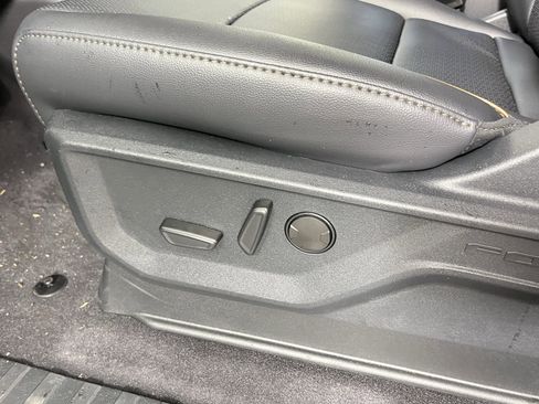 New 2025 Ford F150 Lariat w/ Equipment Group 501A Mid image 15