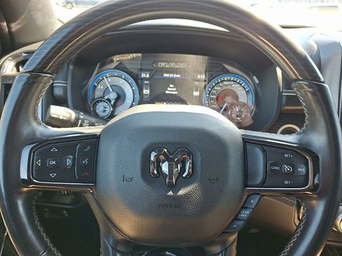 Used 2022 RAM 1500 Limited w/ Body Color Bumper Group AWD/4WD image 18