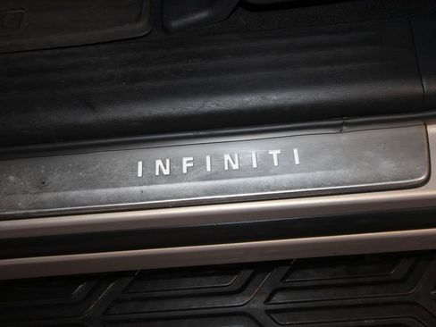 Used 2021 INFINITI QX80 Sensory w/ All-Season Package image 7