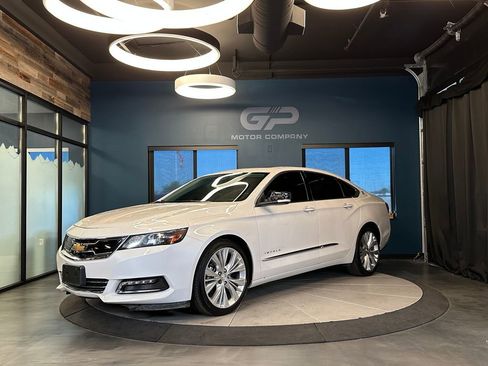 Used 2019 Chevrolet Impala Premier w/ Premier Confidence Package FWD image 7