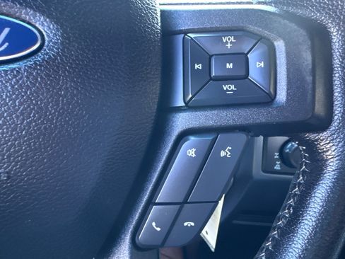 Used 2016 Ford F150 XLT w/ Equipment Group 302A Luxury AWD/4WD image 22