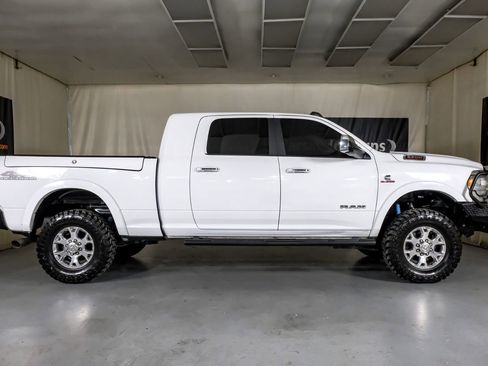 Used 2022 RAM 2500 Laramie w/ Safety Group B image 5