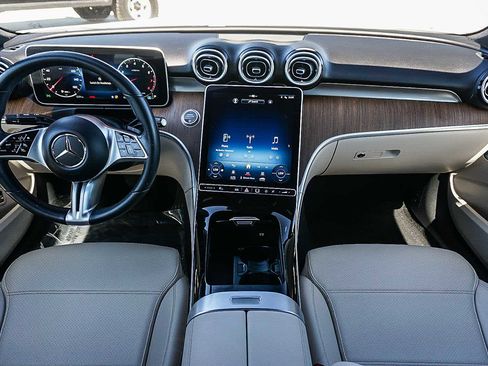 Used 2022 Mercedes-Benz C 300 Sedan image 13