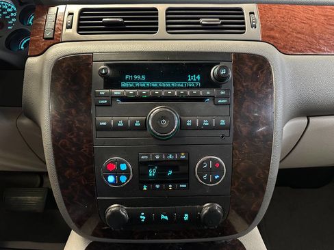 Used 2008 GMC Yukon SLT w/ SLT Preferred Equipment Group image 13