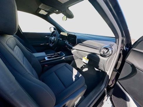 New 2026 Chevrolet Equinox LT w/ Midnight Edition image 7