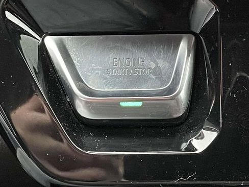 Certified 2022 GMC Sierra 1500 Denali image 24