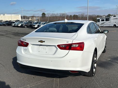 Used 2024 Chevrolet Malibu LT image 8