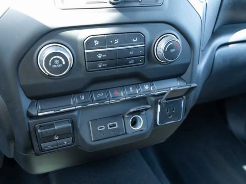 Used 2024 Chevrolet Silverado 2500 Custom w/ Custom Convenience Package image 17