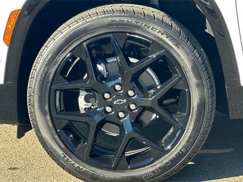 New 2026 Chevrolet Traverse RS image 39