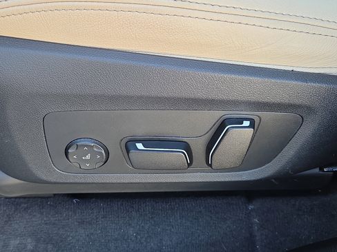 Used 2024 BMW X3 xDrive30i w/ Convenience Package w/ZPA image 15