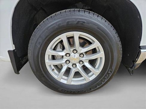 Used 2020 Chevrolet Silverado 1500 LT RWD image 20