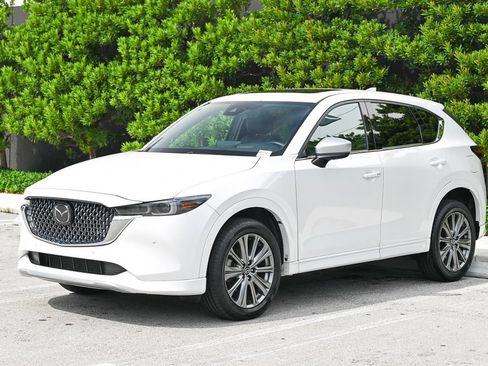 Certified 2024 MAZDA CX-5 Signature AWD/4WD image 1