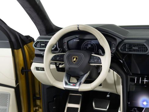 Used 2023 Lamborghini Urus S AWD/4WD image 5