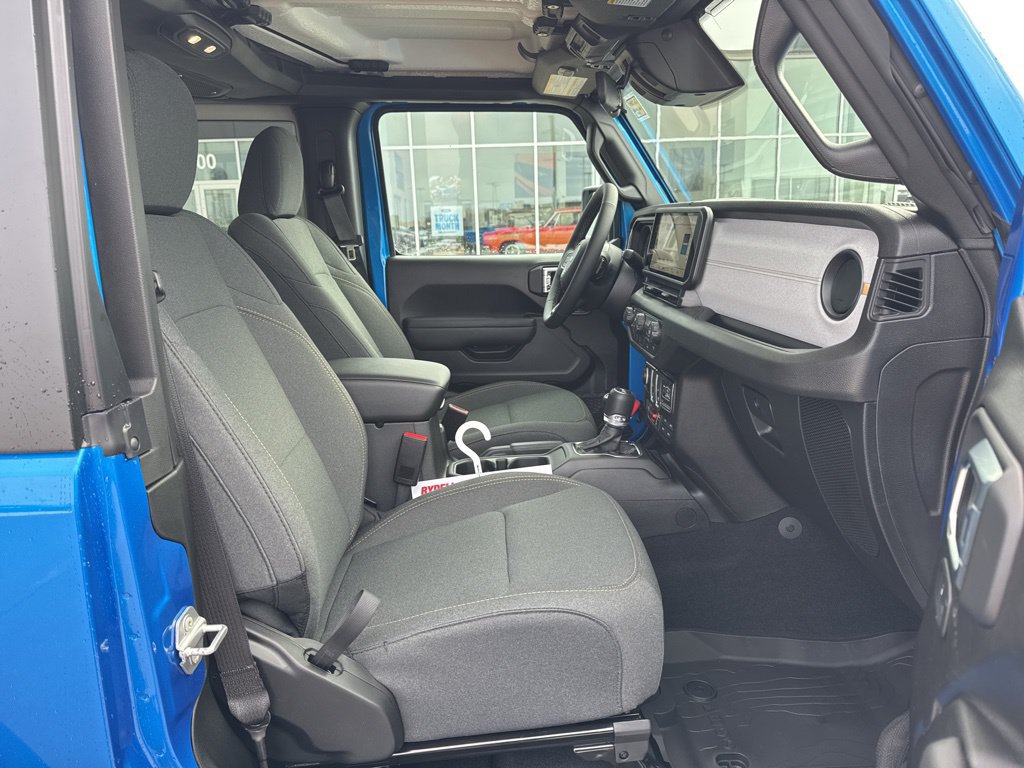 New 2026 Jeep Wrangler Sport AWD/4WD image 25