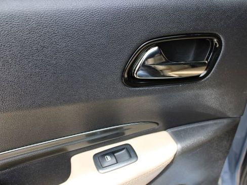 Used 2021 Dodge Durango GT AWD/4WD image 40