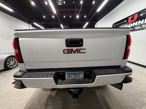 Used 2016 GMC Sierra 3500 Denali w/ Duramax Plus Package image 16