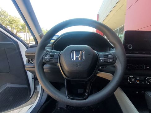 Used 2024 Honda Accord LX image 14