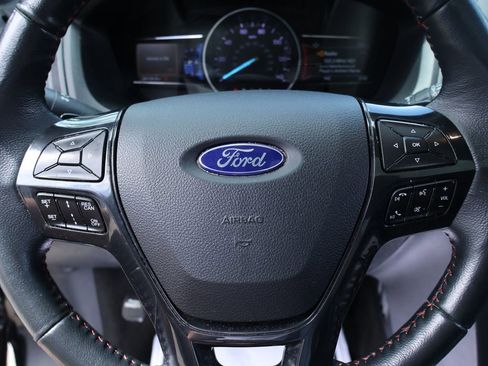 Used 2018 Ford Explorer Sport w/ Equipment Group 401A AWD/4WD image 27